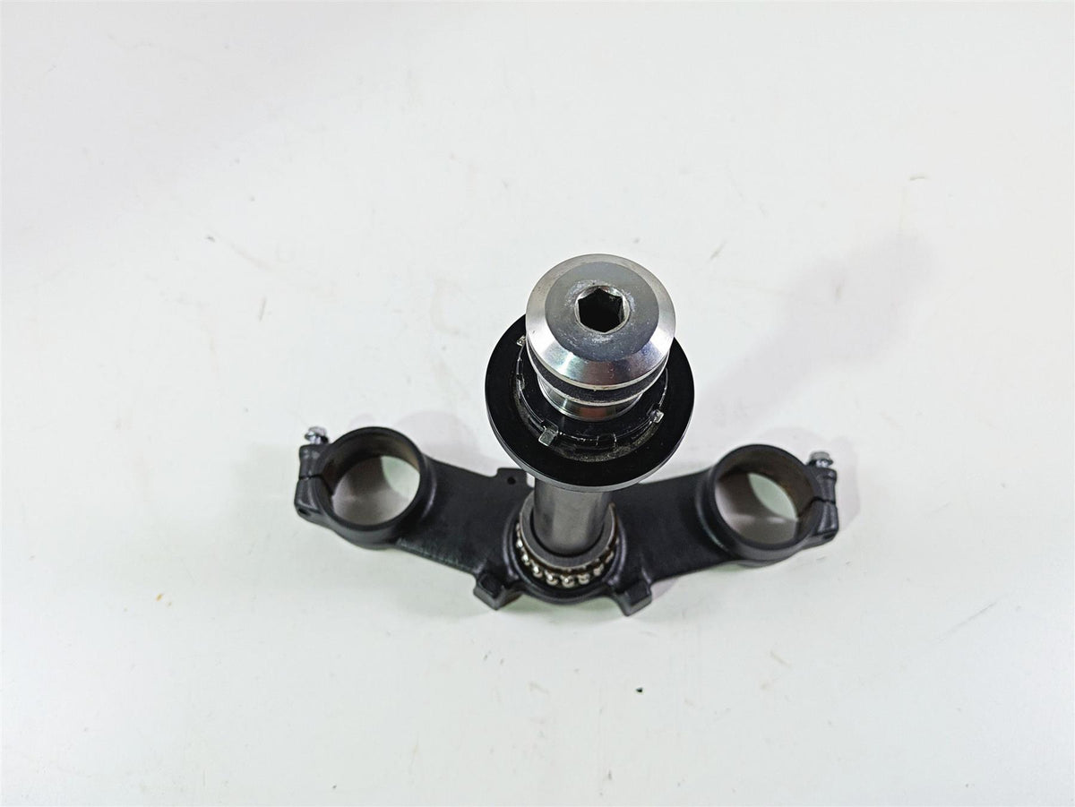 2020 Kawasaki Z900 ZR900 Lower Triple Tree Steering Clamp 44037-0167-18R {{ shop.shopifyCountryName }} - Mototech271