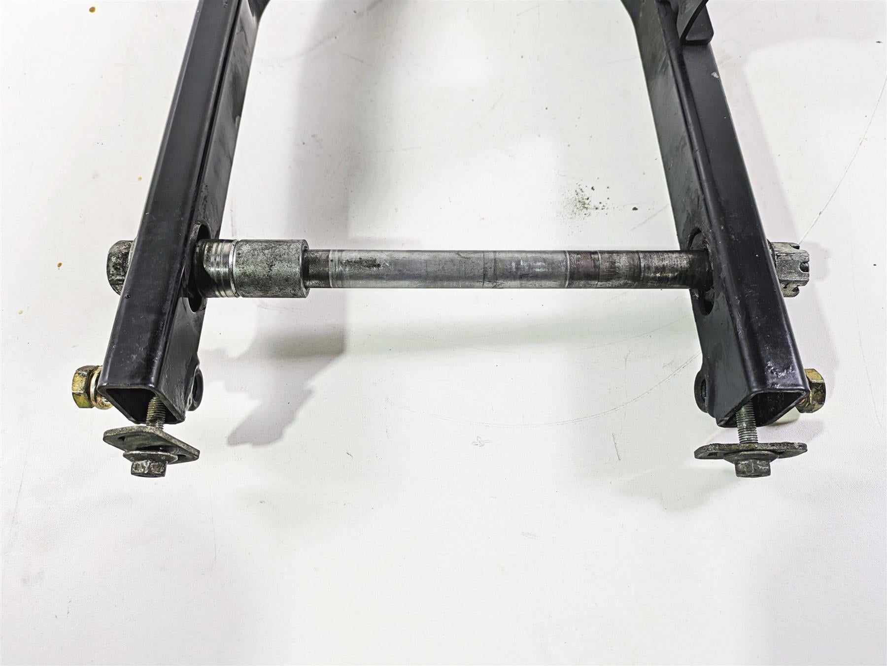 1996 Harley Touring FLHTCUI Electra Glide Rear Swingarm Swing Arm 3/4 47544-85B {{ shop.shopifyCountryName }} - Mototech271