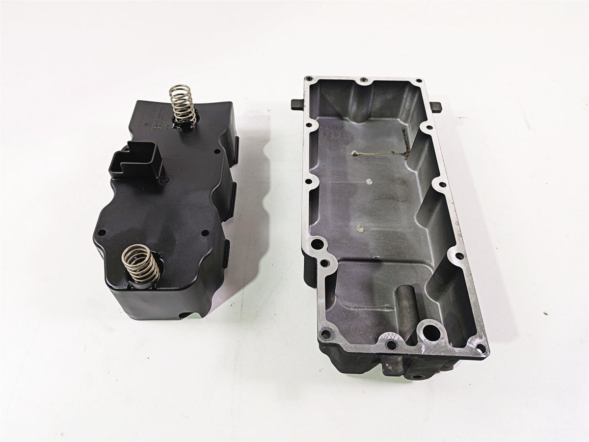 2007 Harley Touring FLHRSE CVO Road King Transmission Oil Pan 62489-99A 62711-99 {{ shop.shopifyCountryName }} - Mototech271