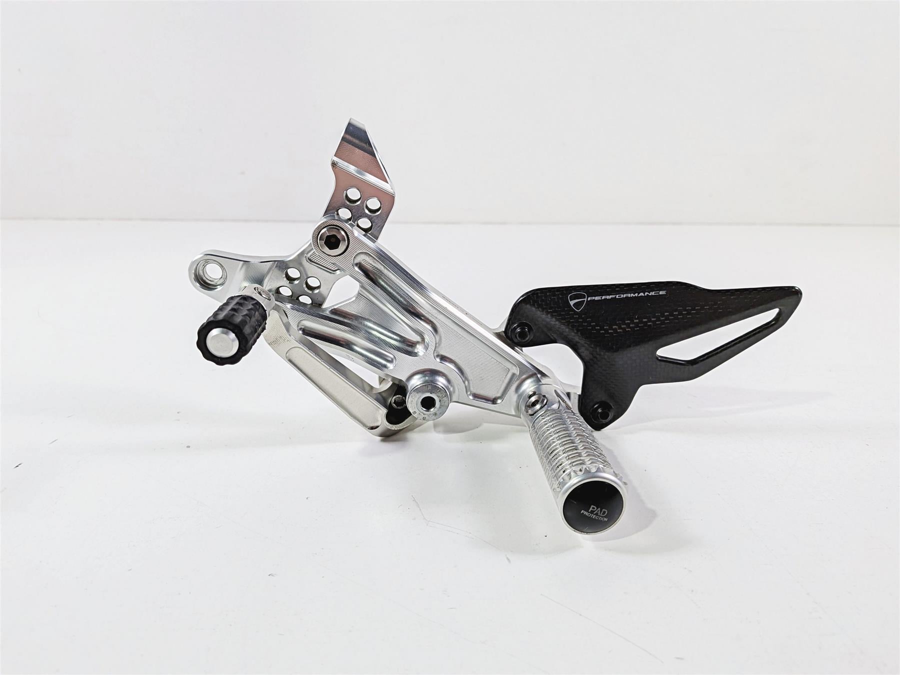 2019 Ducati Panigale V4S V4 S Corse Left Rizoma Foot Peg Shifter Rear Set 1938093 {{ shop.shopifyCountryName }} - Mototech271