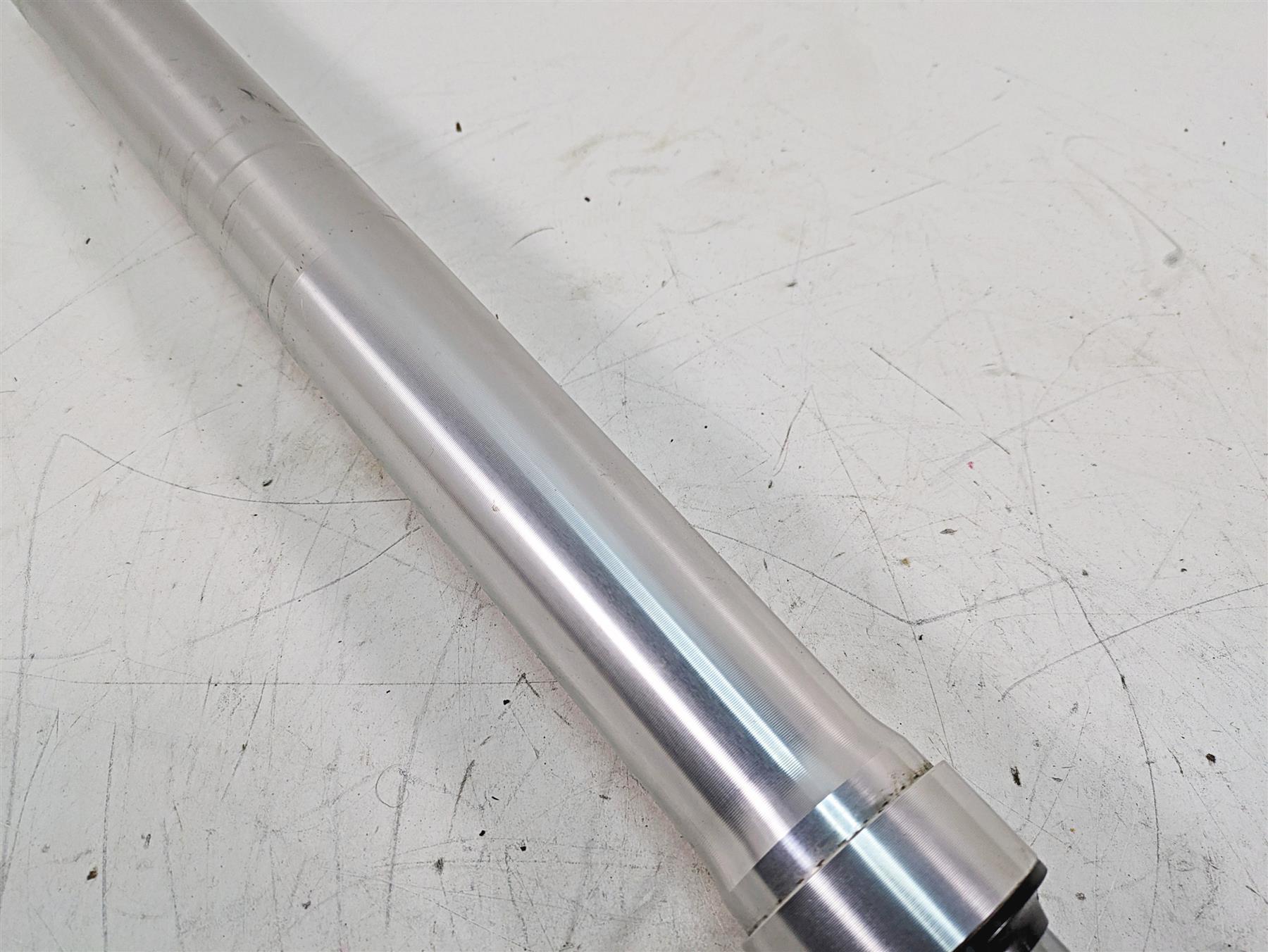 2007 Honda VTX1800 T2 Straight Front Right Fork Leg -Read 51480-MCV-R22 {{ shop.shopifyCountryName }} - Mototech271