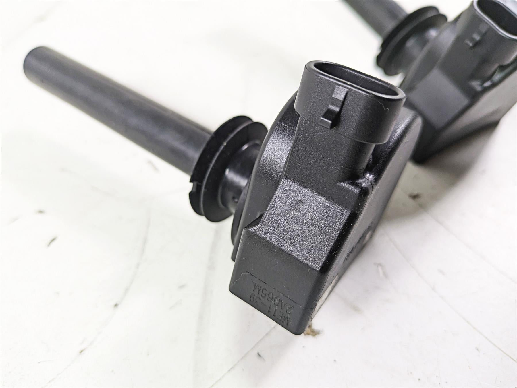 2012 Harley VRSCF Muscle V Rod Ignition Coil Stick Coil Set 32477-01A {{ shop.shopifyCountryName }} - Mototech271
