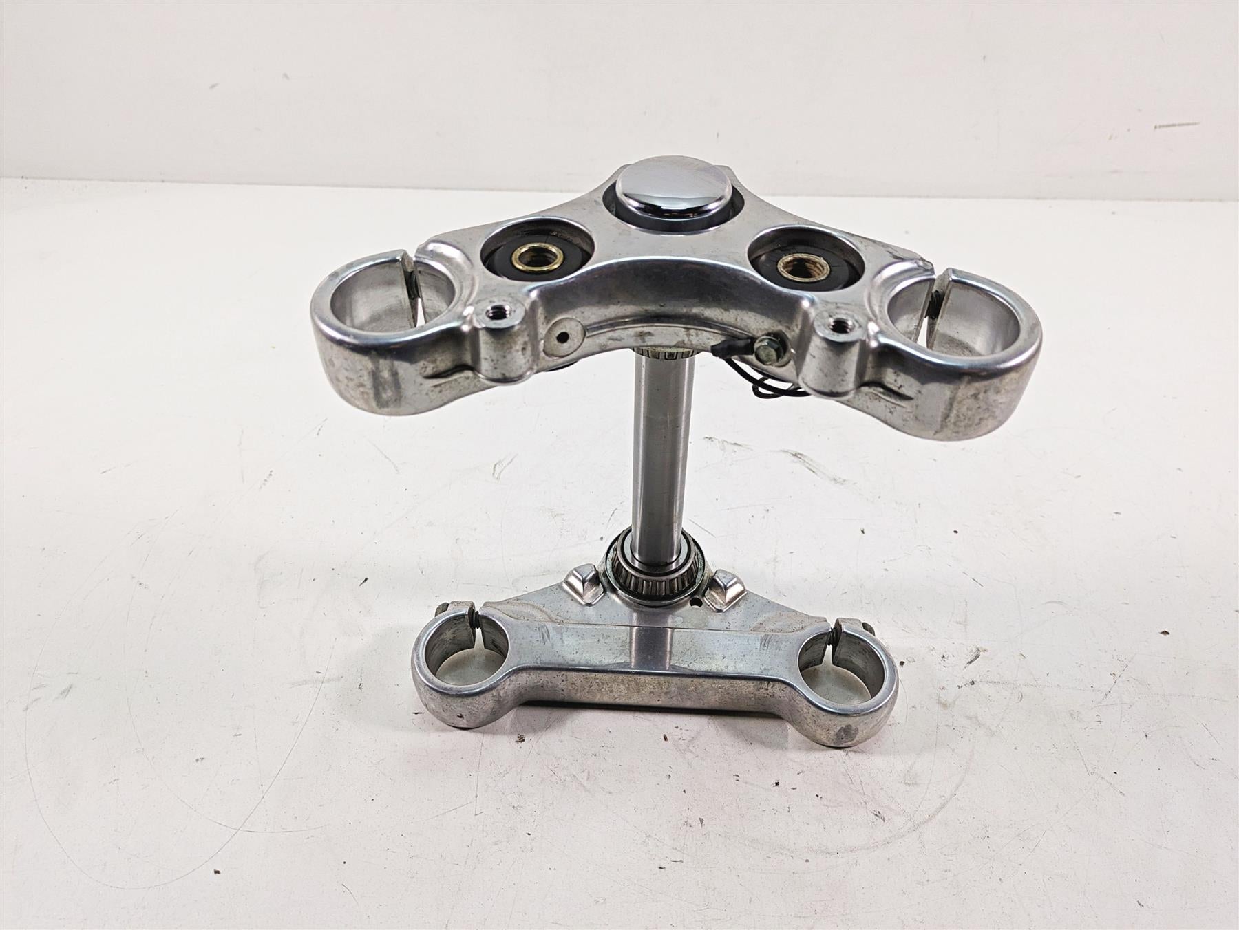 2005 Harley Dyna FXDL Low Rider Upper & Lower Triple Tree Set 39mm 45739-87 {{ shop.shopifyCountryName }} - Mototech271