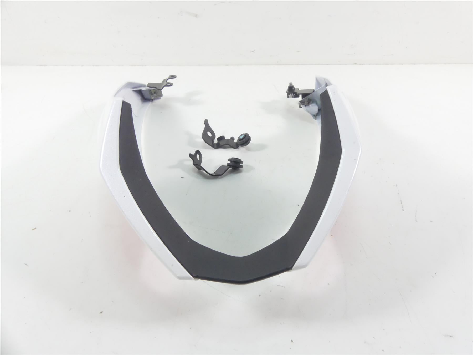 2020 Triumph Speed Triple RS 1050 Lower Belly Bug Spoiler Cover T2303562 {{ shop.shopifyCountryName }} - Mototech271