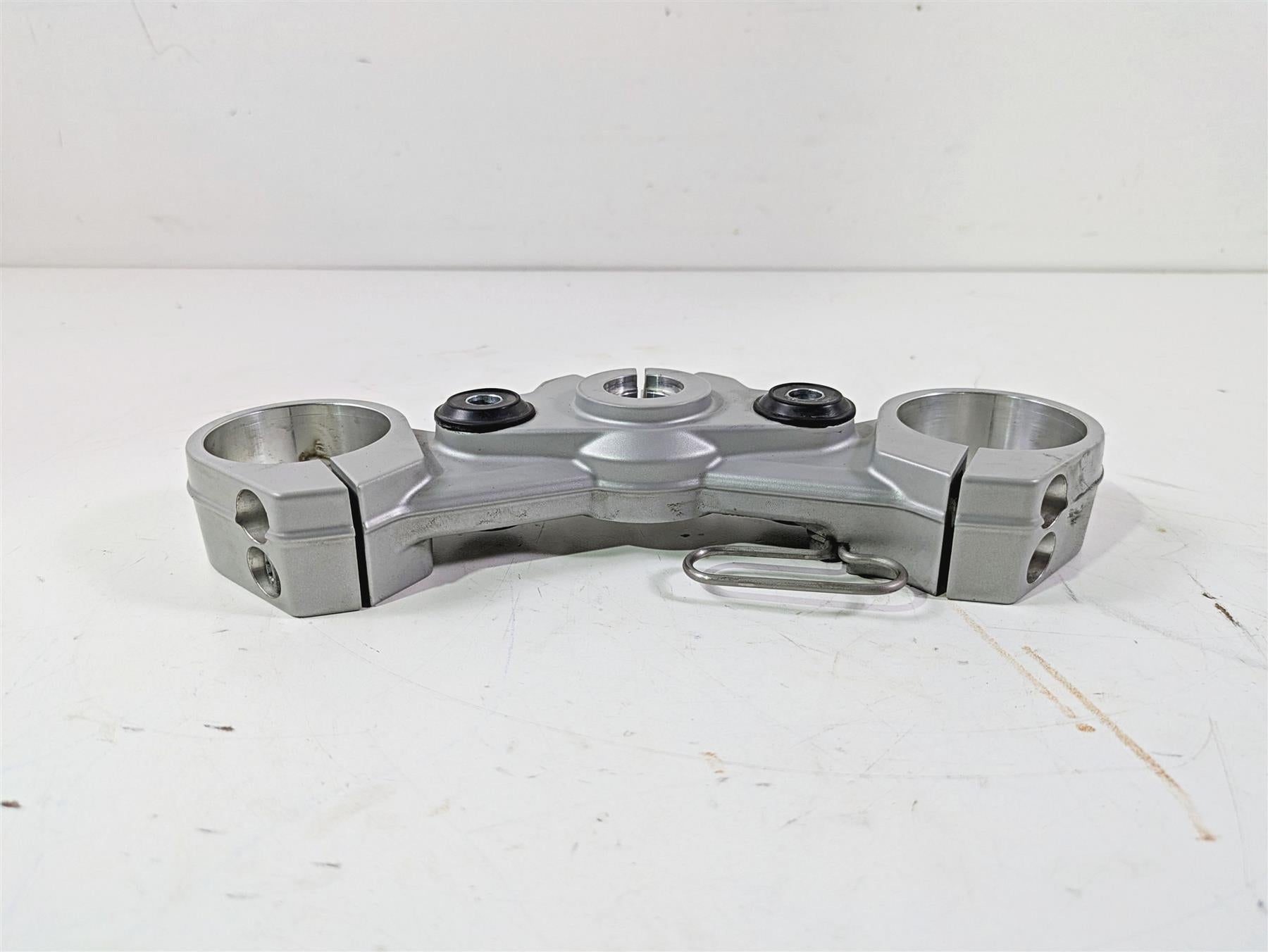 2017 BMW F800GS Adv K75 Upper Triple Tree Steering Clamp 31427715420 {{ shop.shopifyCountryName }} - Mototech271