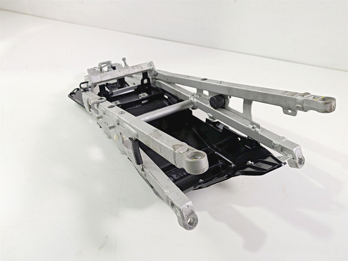 2017 Aprilia RSV 1100 Tuono V4 Factory Straight Subframe & Inner Fender 2B003589 {{ shop.shopifyCountryName }} - Mototech271