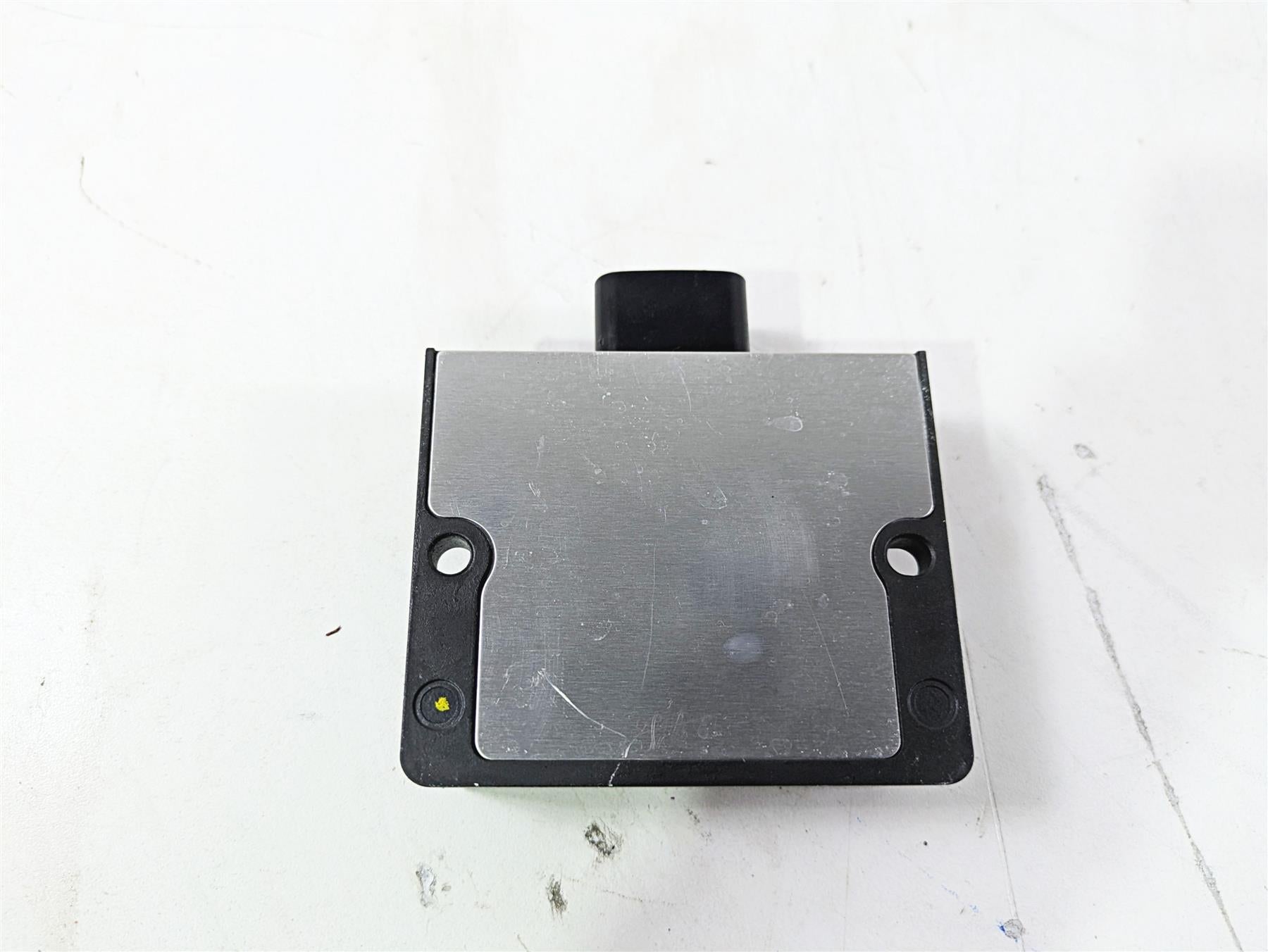 2022 Kawasaki ZR900RS Cafe Rectifier Voltage Regulator SH868BA 21066-0760 {{ shop.shopifyCountryName }} - Mototech271