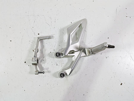 2017 BMW S1000R K47 Left Rider Footpeg & Shifter Shift Lever 46718562397 8562402 {{ shop.shopifyCountryName }} - Mototech271