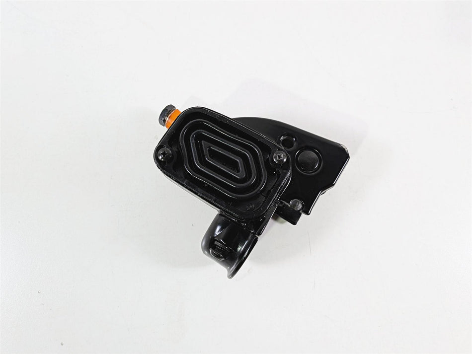 2017 Harley Touring FLHXS Street Glide Front Brake Master Cylinder 11/16 44551-08F {{ shop.shopifyCountryName }} - Mototech271