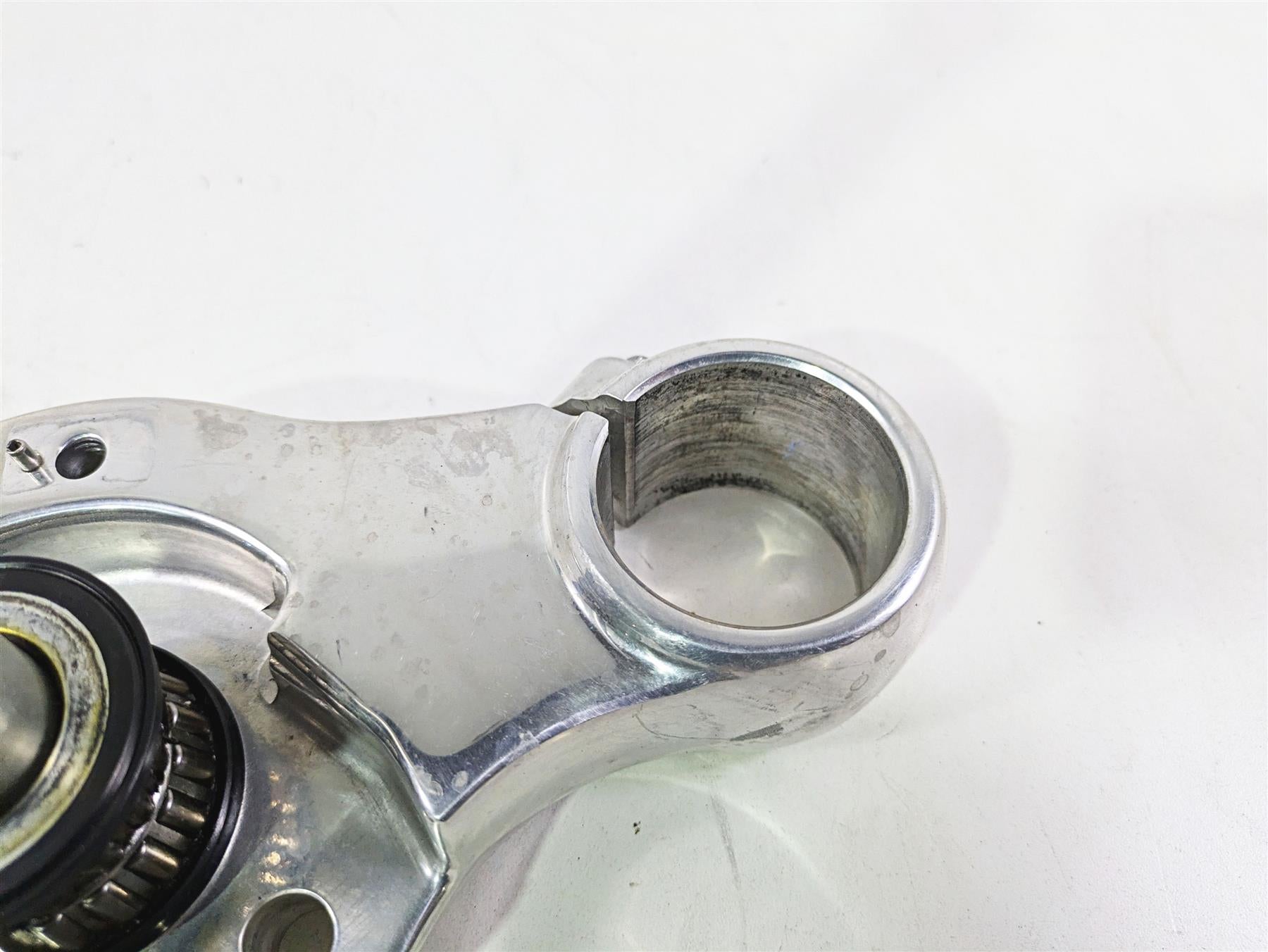 2021 Harley Softail FXST Standard Lower Triple Tree Steering Clamp 45900299 {{ shop.shopifyCountryName }} - Mototech271