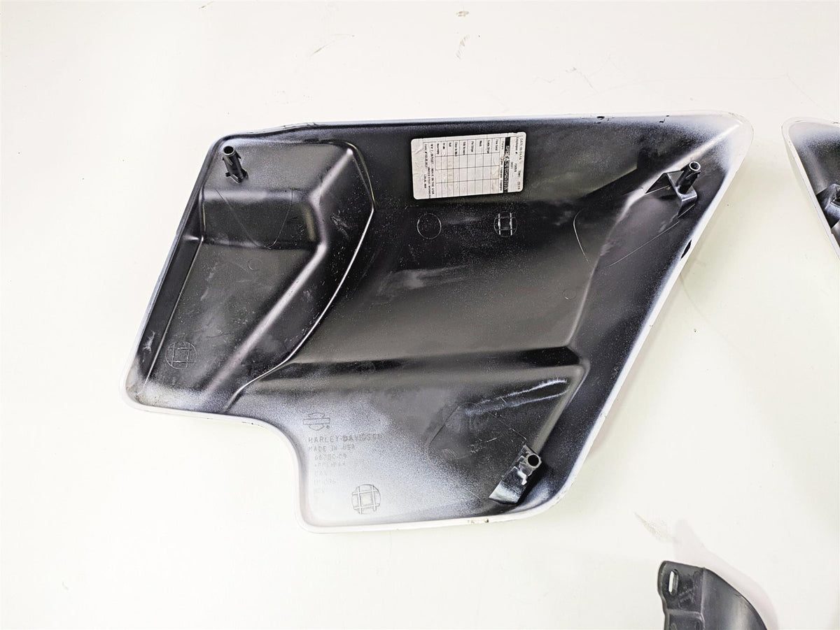 2016 Harley Touring FLHR Road King Side Cover Deflector Set 66048-09A 66250-09 {{ shop.shopifyCountryName }} - Mototech271