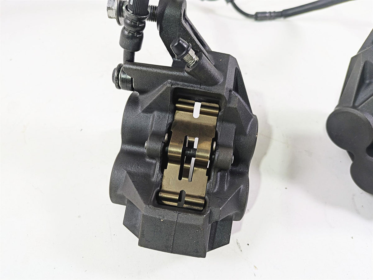2009 Yamaha FZ1 FZS10 Fazer Front Brake Caliper + Lines Set 2D1-2580T-00 {{ shop.shopifyCountryName }} - Mototech271