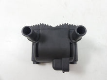 Load image into Gallery viewer, 2006 Harley Touring FLHCU SE CVO Delphi Ignition Coils Coil Set 31743-01 | Mototech271
