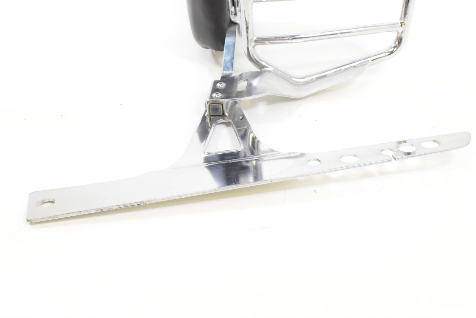 2008 Harley FXDWG Dyna Wide Glide 19.5 Passenger Sissy Bar Backrest Luggage Rack {{ shop.shopifyCountryName }} - Mototech271