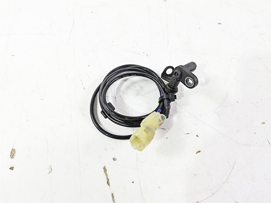 2019 Triumph Speed Triple RS 1050 Rear Abs Brake Wheel Speed Sensor T2021672 {{ shop.shopifyCountryName }} - Mototech271