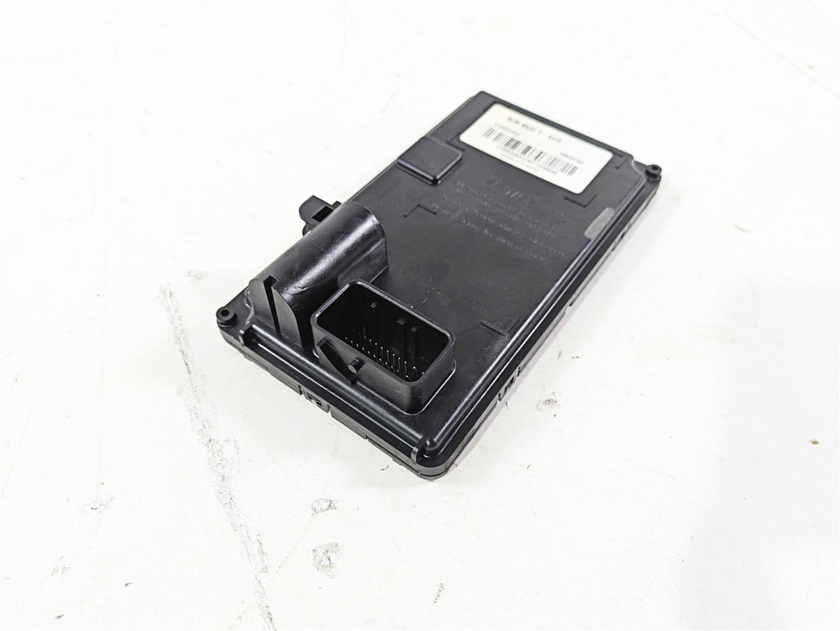 2017 Harley FLS Softail Slim Bcm Body Control Module Base Y-Axis 41000348A {{ shop.shopifyCountryName }} - Mototech271