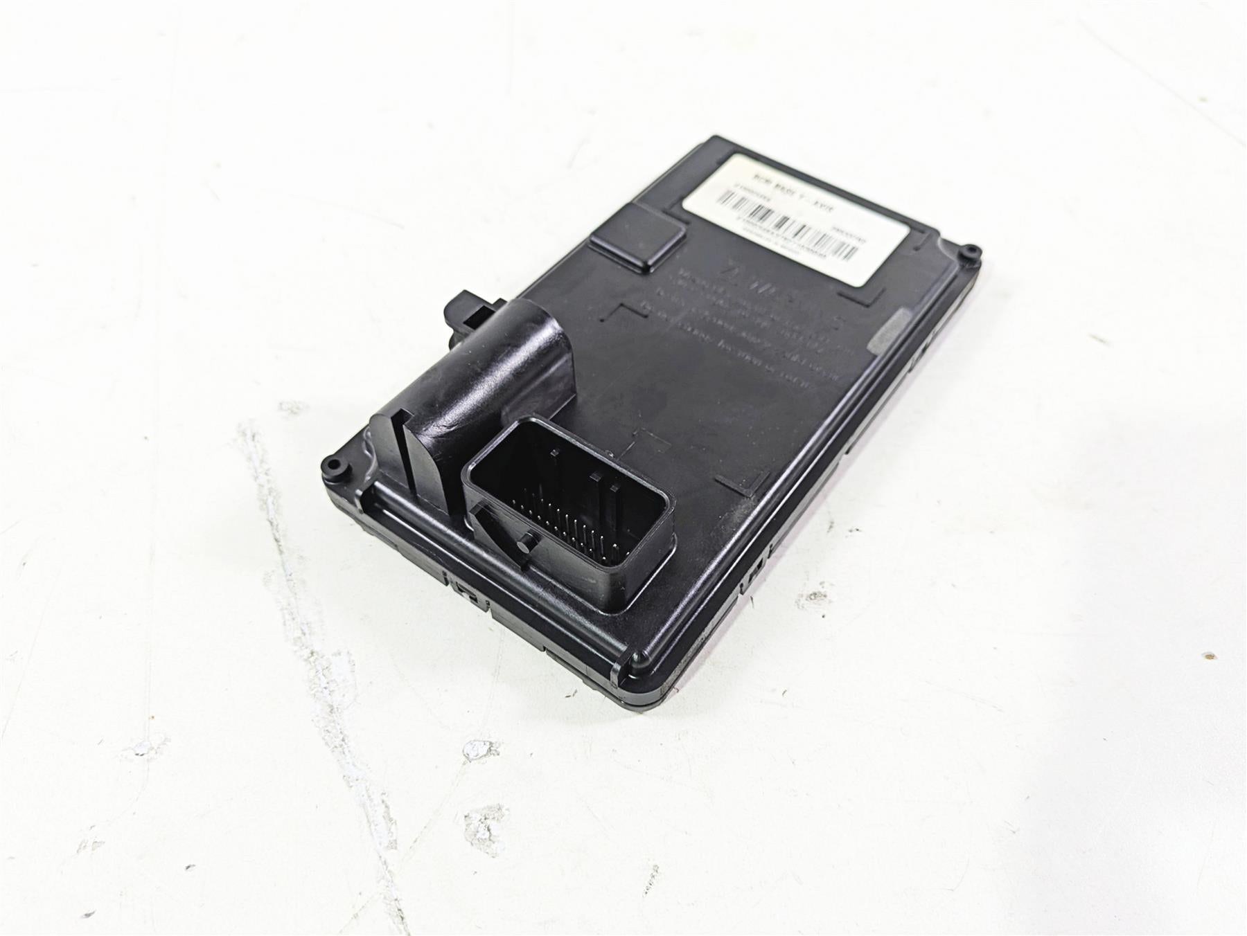2017 Harley FLS Softail Slim Bcm Body Control Module Base Y-Axis 41000348A {{ shop.shopifyCountryName }} - Mototech271