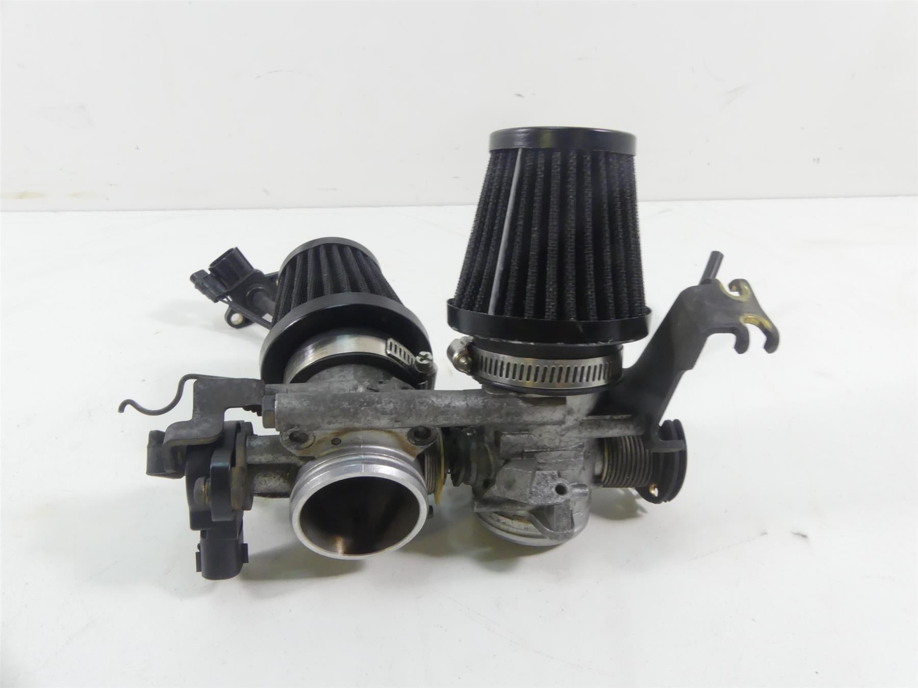 2004 Yamaha XV1700 Road Star Warrior Throttle Body Fuel Injectors 5PX-13750-00- {{ shop.shopifyCountryName }} - Mototech271