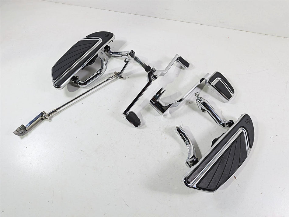 2015 Harley Touring FLTRUSE CVO Road Glide Airflow Chrome Floor Boards 50500436-Mototech271