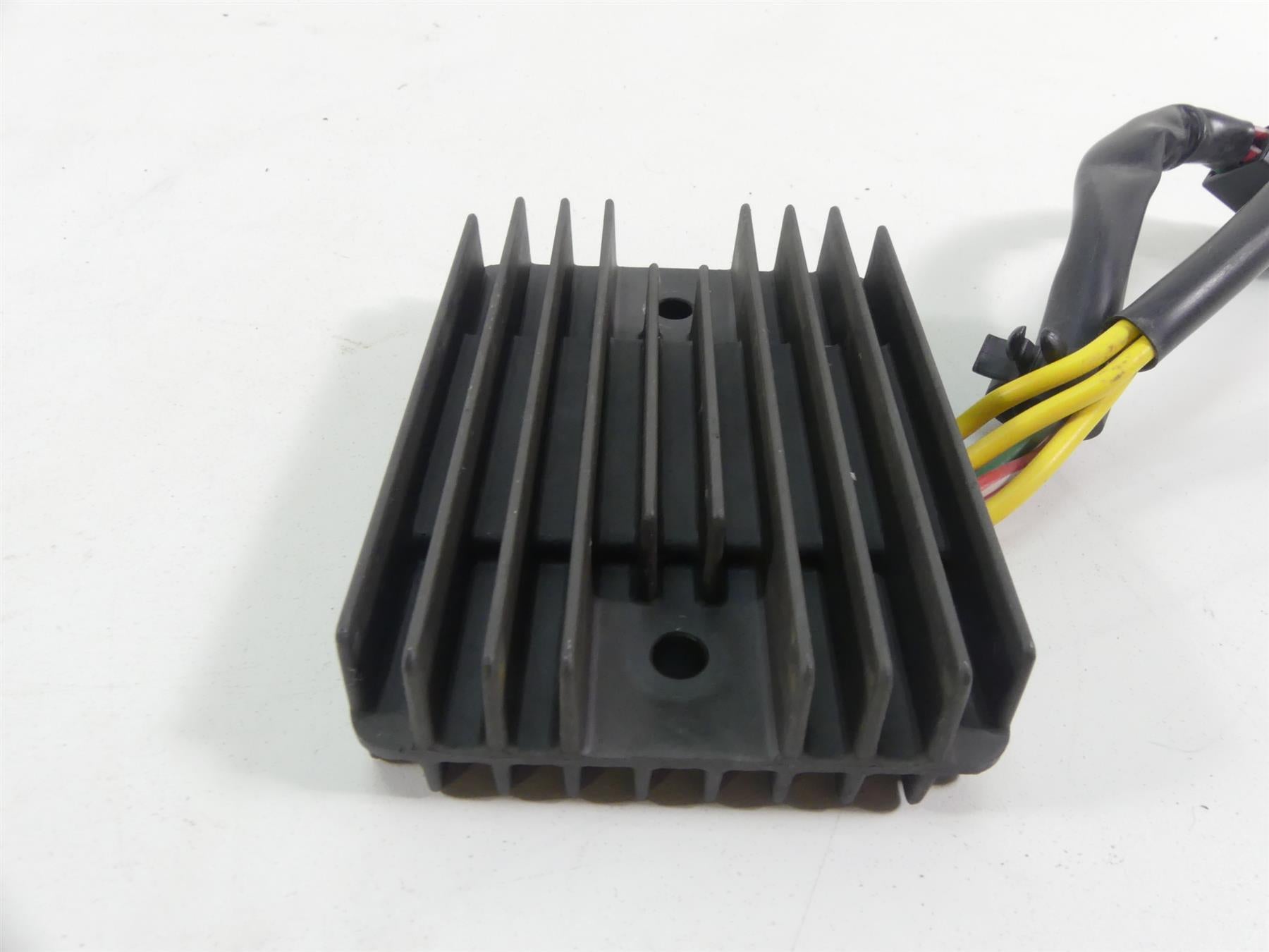 2019 Aprilia Tuono V4 RR Factory Rectifier Voltage Regulator B043488 SH579JB {{ shop.shopifyCountryName }} - Mototech271
