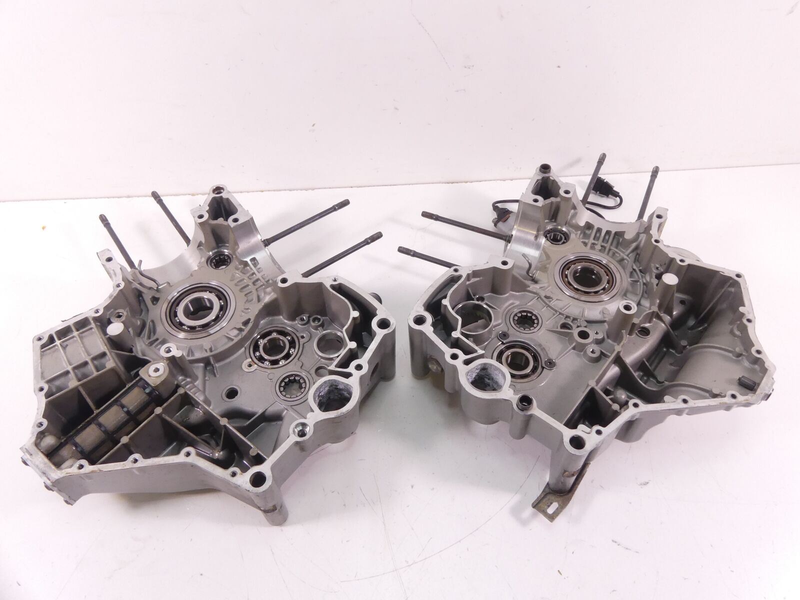 2008 Ducati 1098 S Engine Motor Cases Housing Crankcase Halfes Set Pair 22521265 {{ shop.shopifyCountryName }} - Mototech271