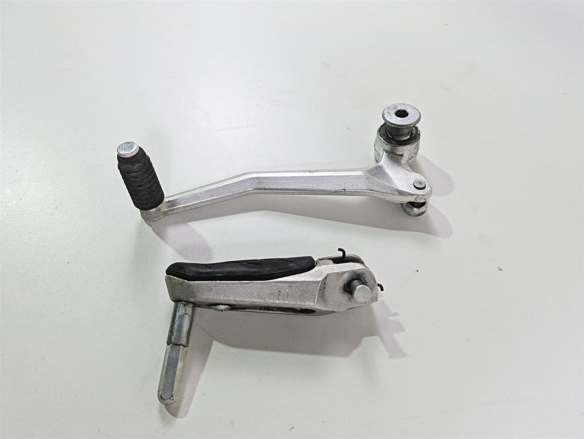 2023 Suzuki GSX1300 RR Hayabusa Left Front Footpeg & Shifter - Read 43521-10L00 {{ shop.shopifyCountryName }} - Mototech271