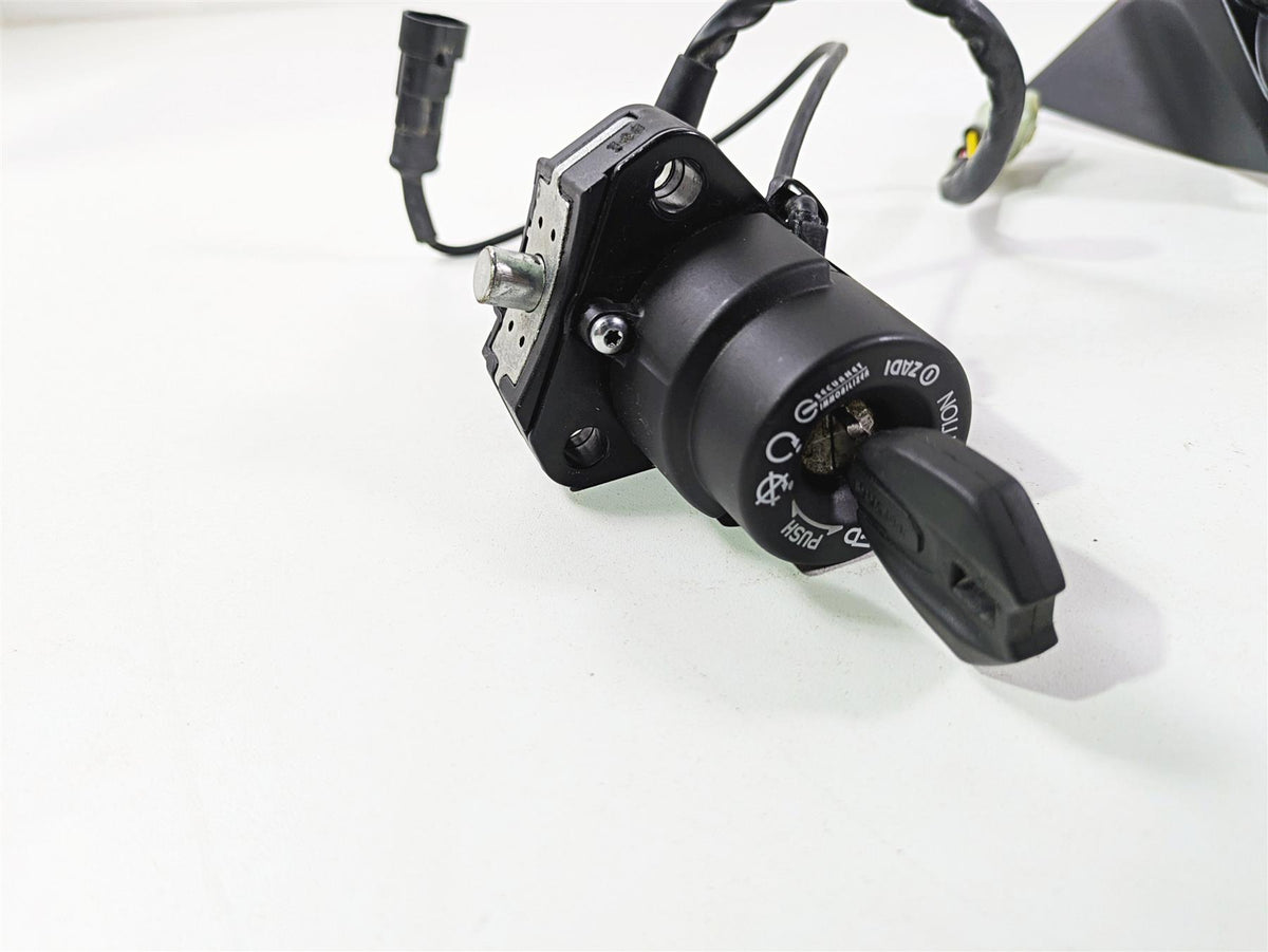 2022 Ducati Hypermotard 950 Speedo Dash Ignition Switch Key Lock 4K 40611591C {{ shop.shopifyCountryName }} - Mototech271