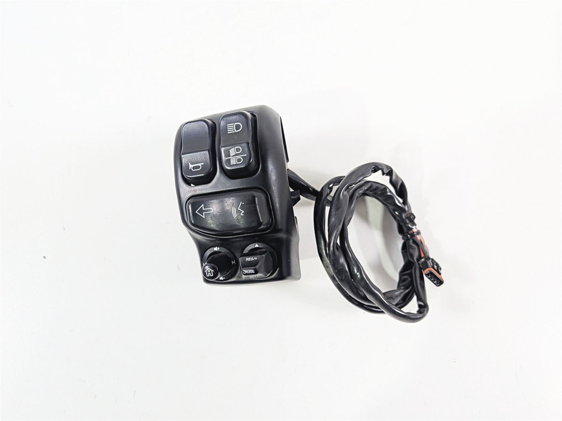 2020 Harley Touring FLTRK Road Glide Left Hand Control Switch - No Tc 71500128B {{ shop.shopifyCountryName }} - Mototech271