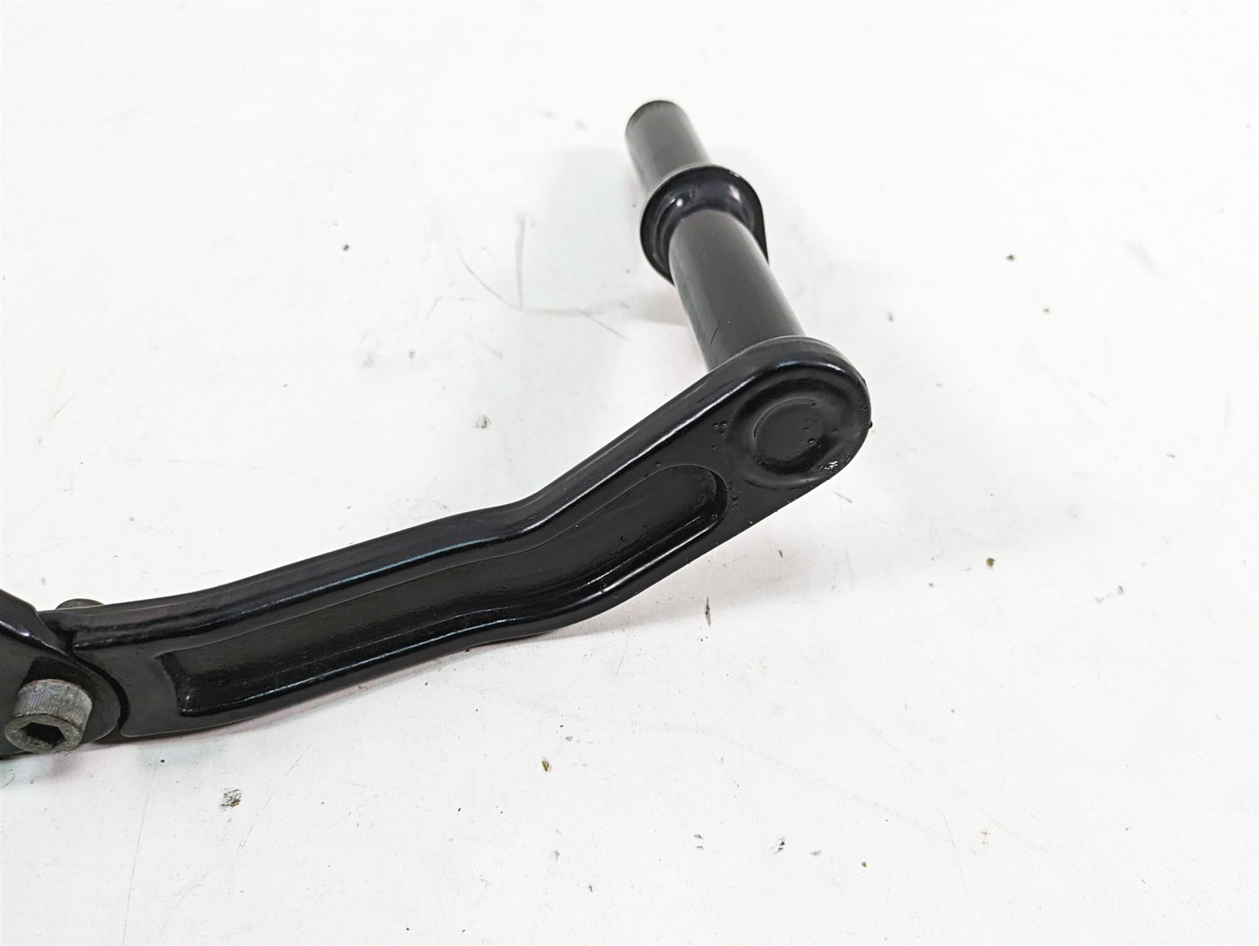 1999 Harley Dyna FXDL Low Rider Left Rear Footpeg Mount Arm 52740-94A {{ shop.shopifyCountryName }} - Mototech271