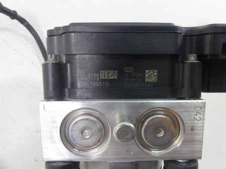 2015 KTM 1190 Adventure R Abs Brake Pump Pressure Module - Read 60342031100 {{ shop.shopifyCountryName }} - Mototech271