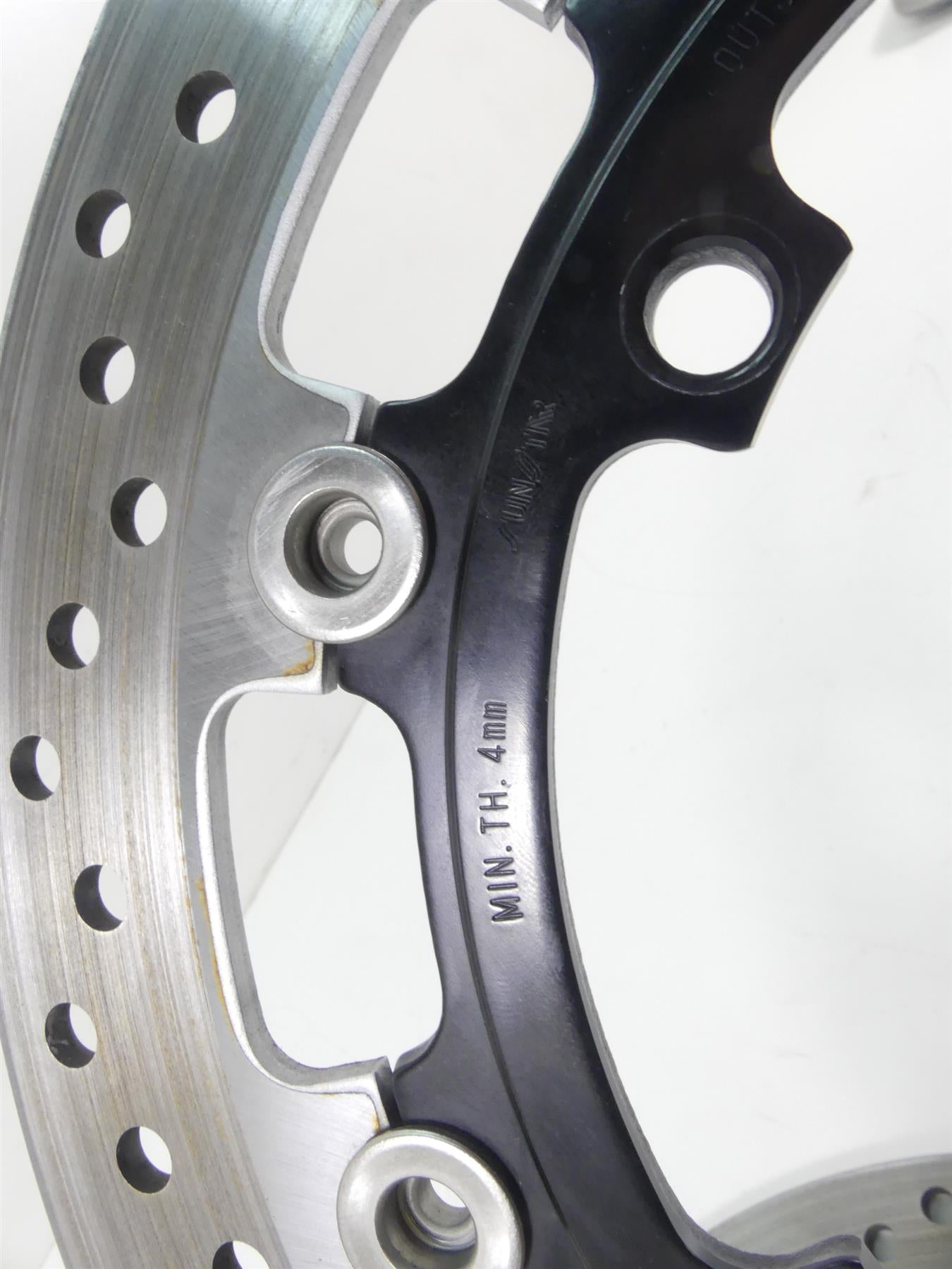 2015 Triumph 1050 Speed Triple R Front Brake Rotor Disc Set 320Mm T2028202 {{ shop.shopifyCountryName }} - Mototech271