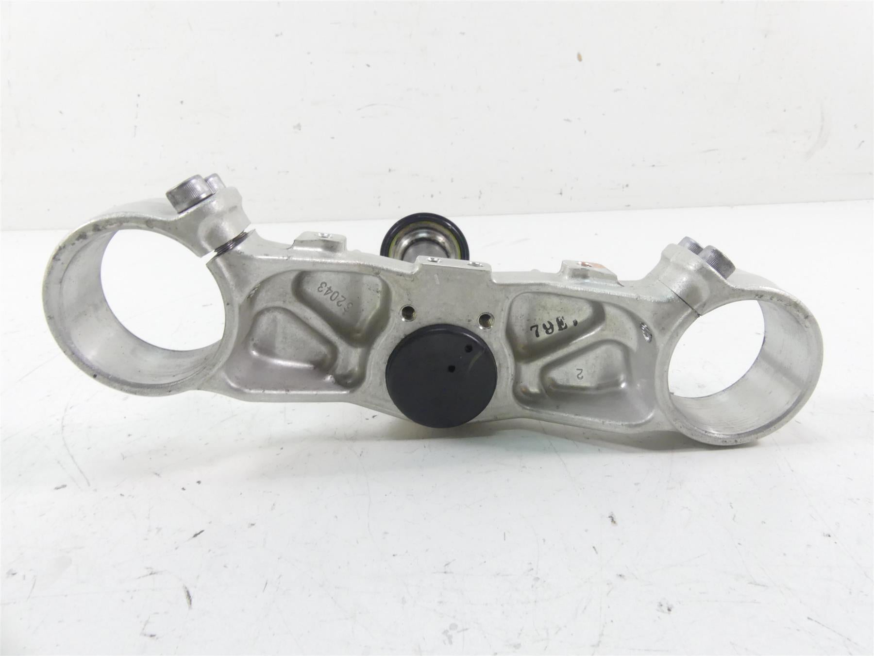 2008 Yamaha FZ1 Fazer Lower Triple Tree Steering Clamp 54mm 2D1-23340-10-00 {{ shop.shopifyCountryName }} - Mototech271