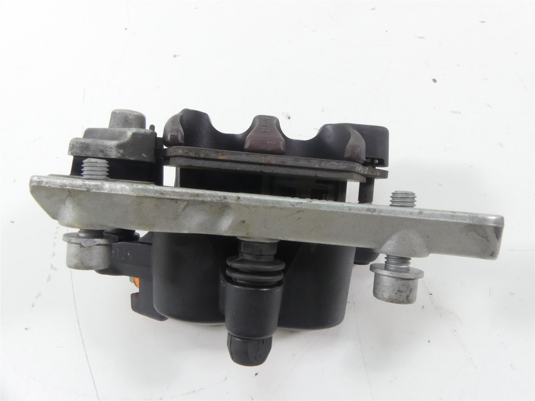 2009 BMW R1200GS K25 Rear Brembo Brake Caliper + Mount 34217677603 {{ shop.shopifyCountryName }} - Mototech271