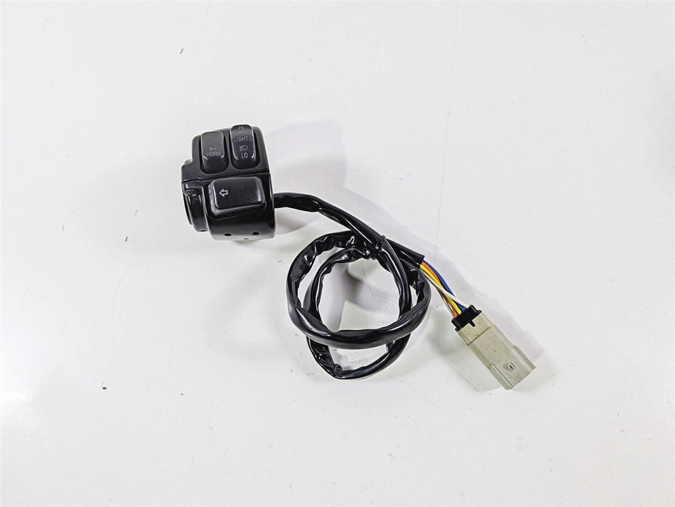 2009 Harley Davidson XR1200 Sportster Left Hand Light Control Switch 71682-06A-Mototech271