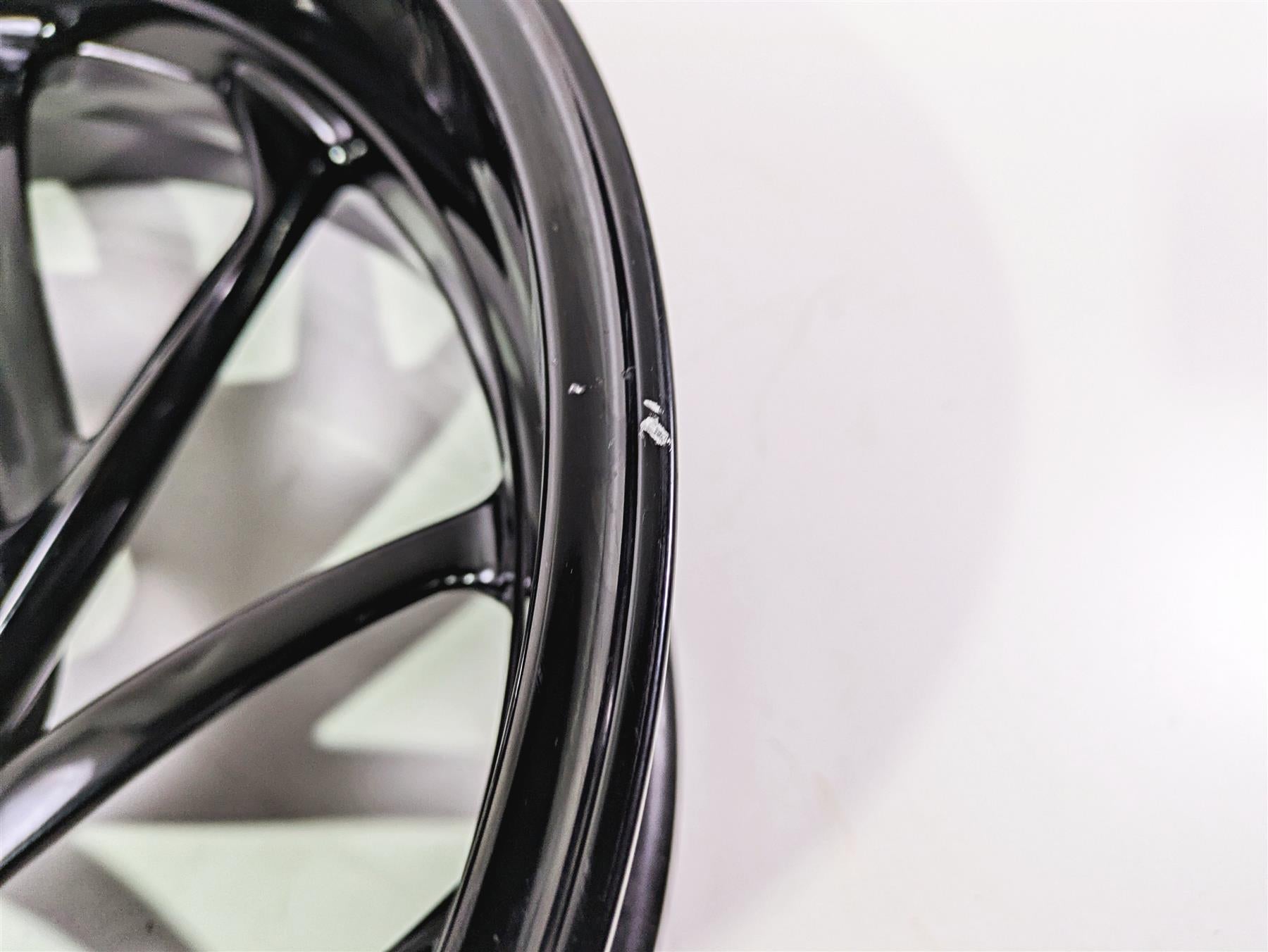 2014 BMW K1300S K40 Straight Rear Wheel Rim 17x6 36317717919 {{ shop.shopifyCountryName }} - Mototech271