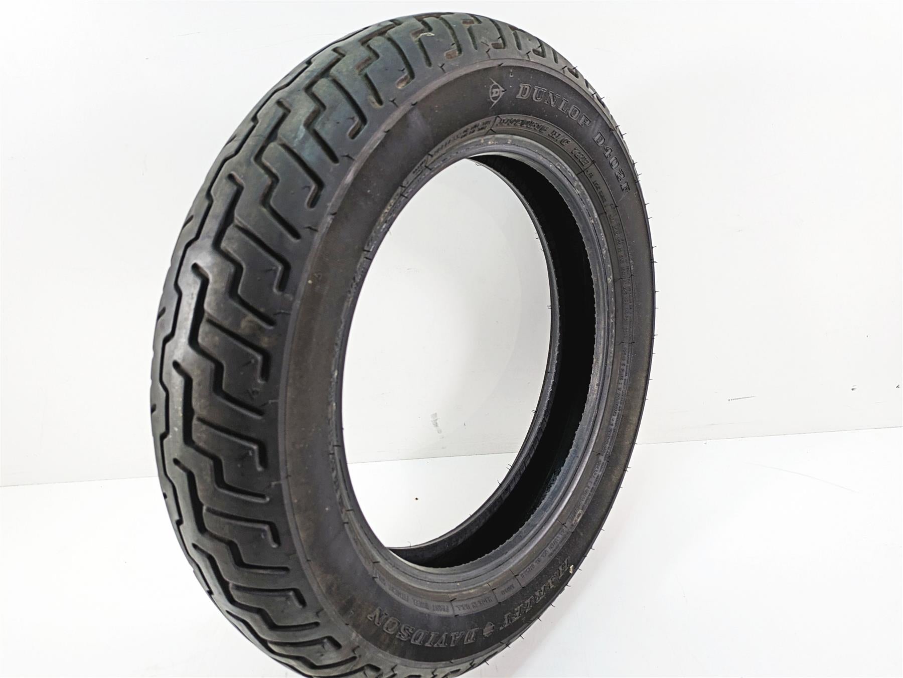 Used Motorcycle Tire Dunlop D402F MT90B16 72H 43022-91A {{ shop.shopifyCountryName }} - Mototech271