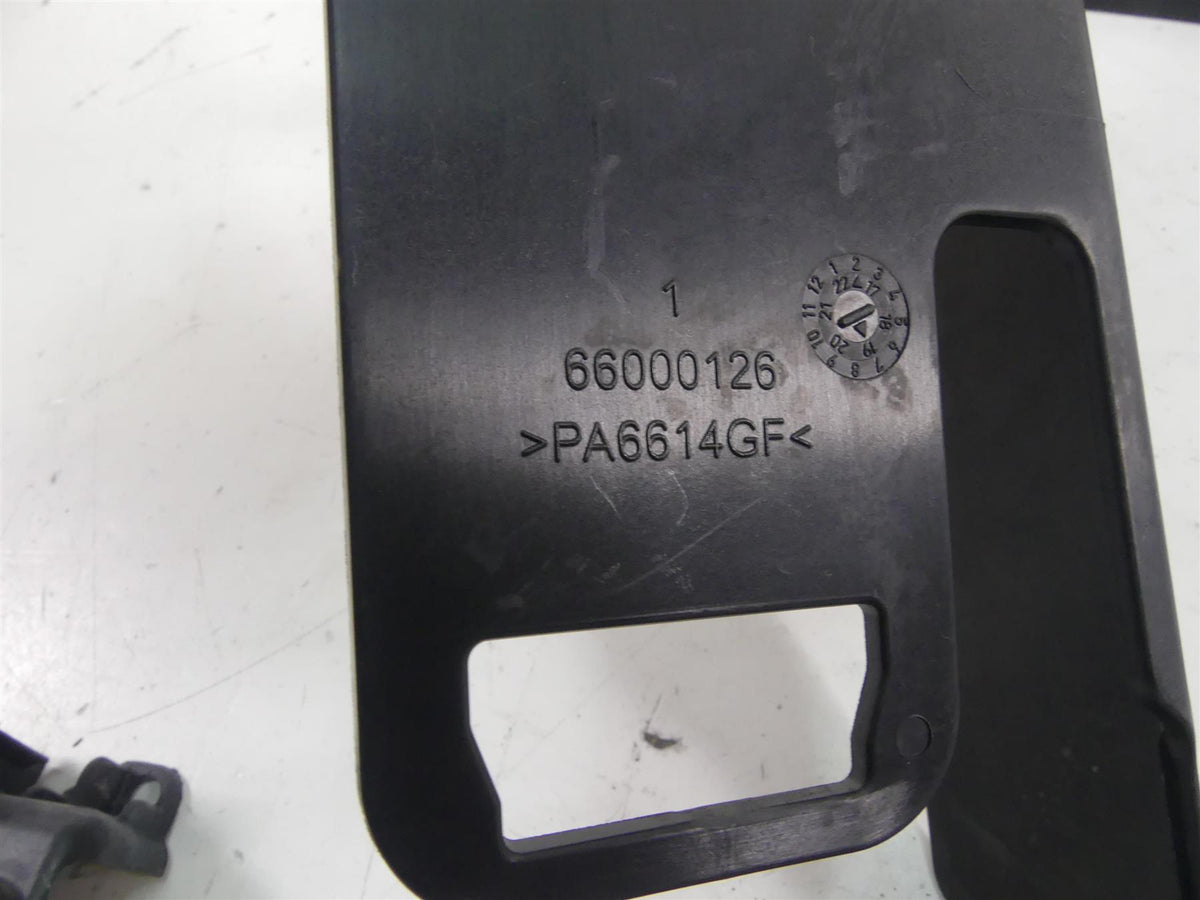 2019 Harley Softail FXBB Street Bob Electrical Carrier Plastic Set 69201523 {{ shop.shopifyCountryName }} - Mototech271