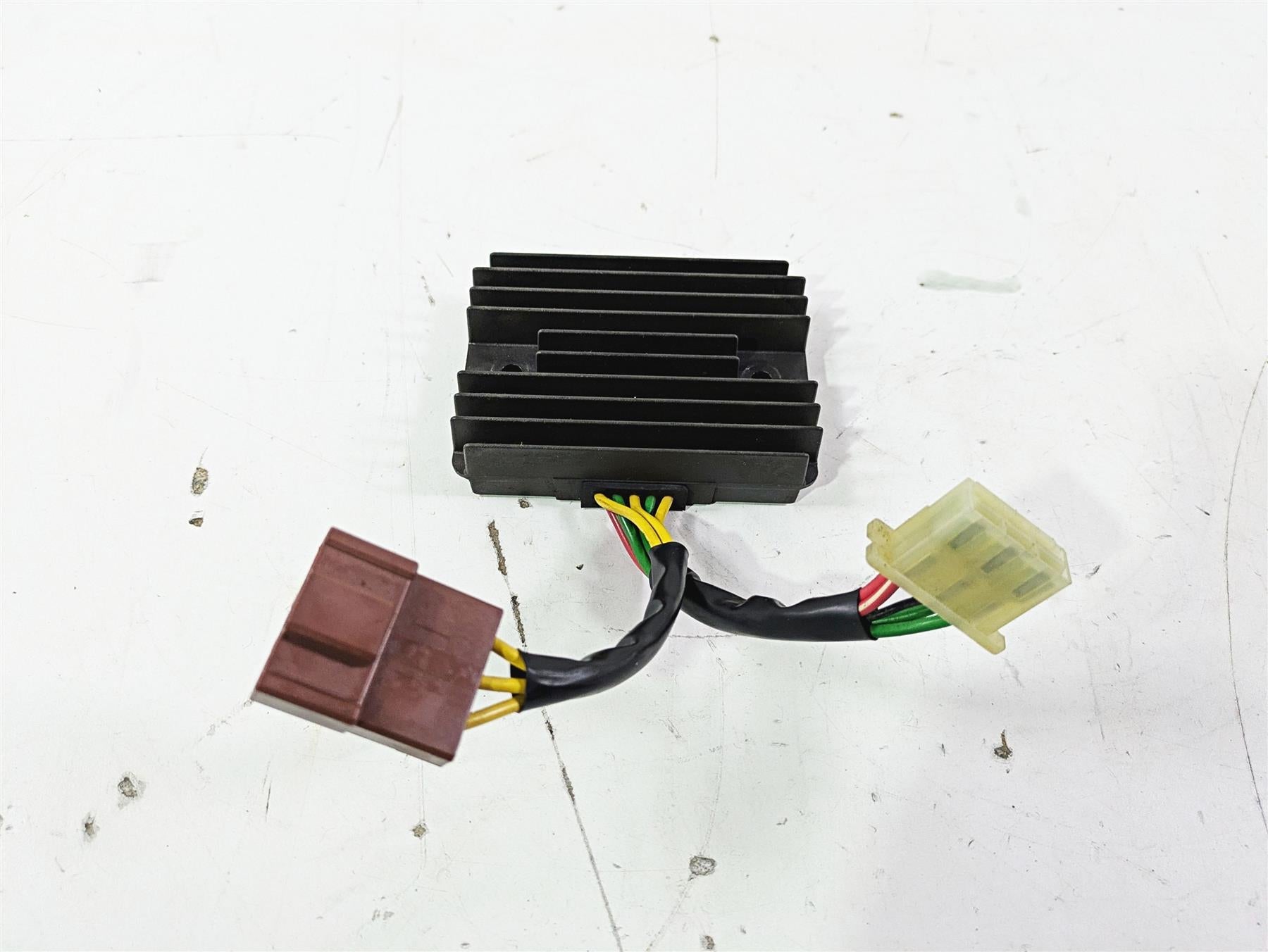 2008 Aprilia RSVR 1000 Factory Rectifier Voltage Regulator SH579GA AP8127144 {{ shop.shopifyCountryName }} - Mototech271