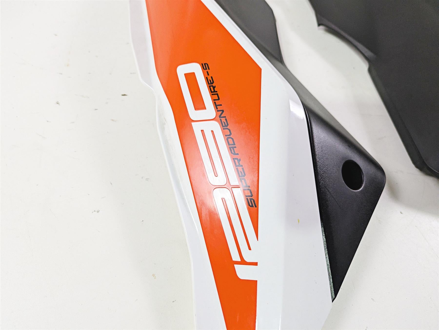 2018 KTM 1290 Super Adv S Tail Fairing Cover Set 60308041000 60308042000 {{ shop.shopifyCountryName }} - Mototech271