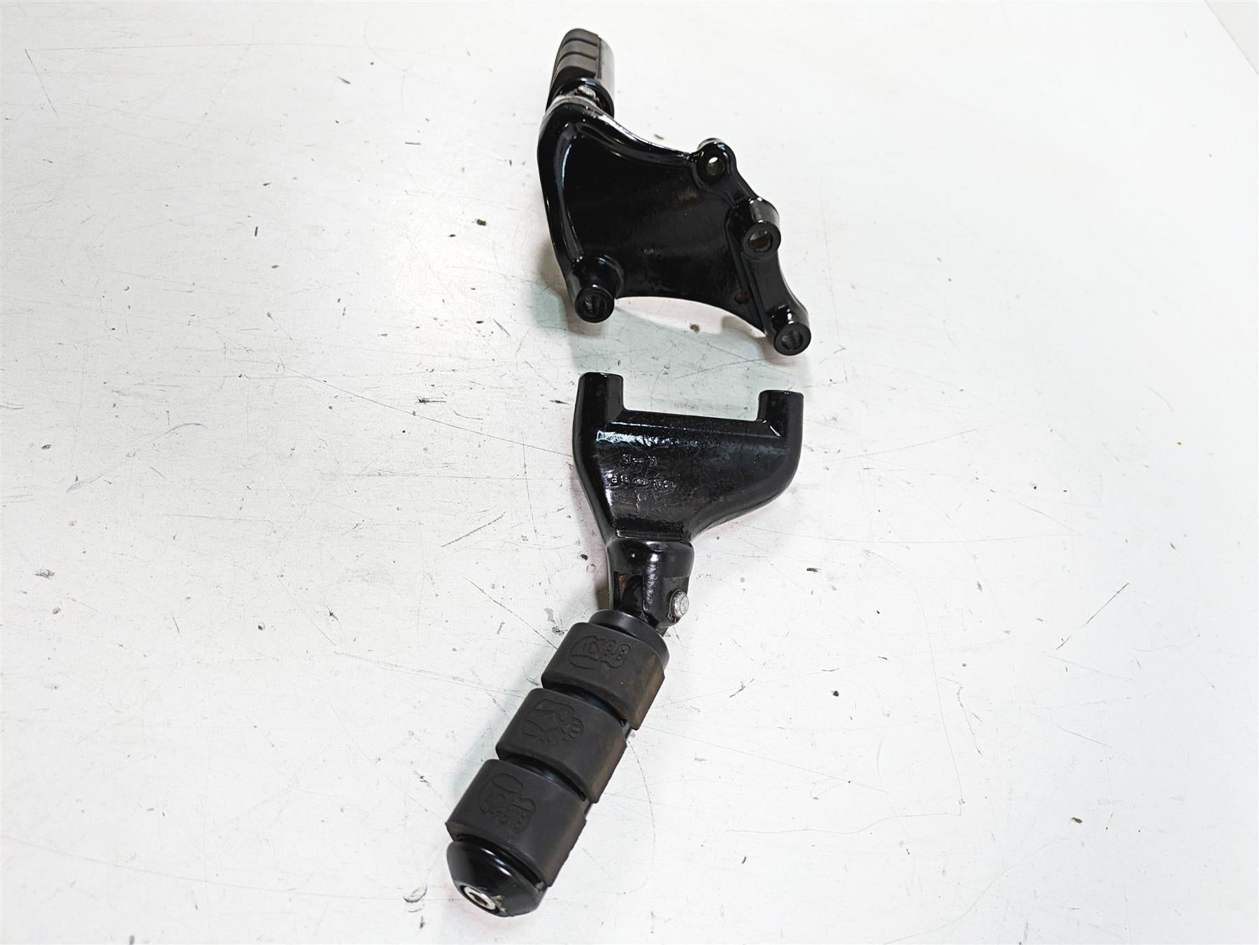 2017 Harley XL883 N Sportster Iron Rear Passenger Footpeg Rest Set 49315-04 {{ shop.shopifyCountryName }} - Mototech271