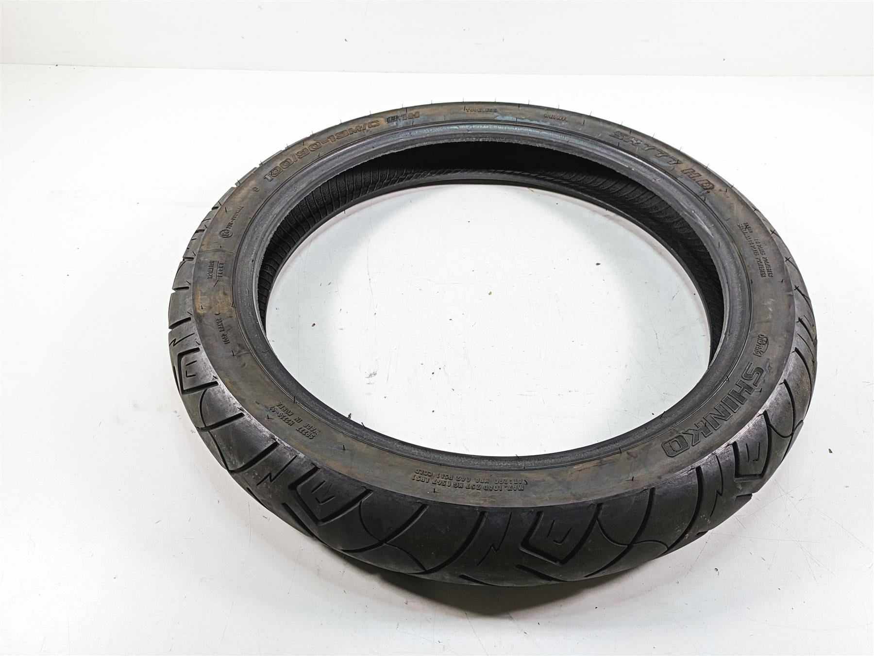 Used Motorcycle Front Tire Shinko SR777 100/90-19 R-271763 {{ shop.shopifyCountryName }} - Mototech271