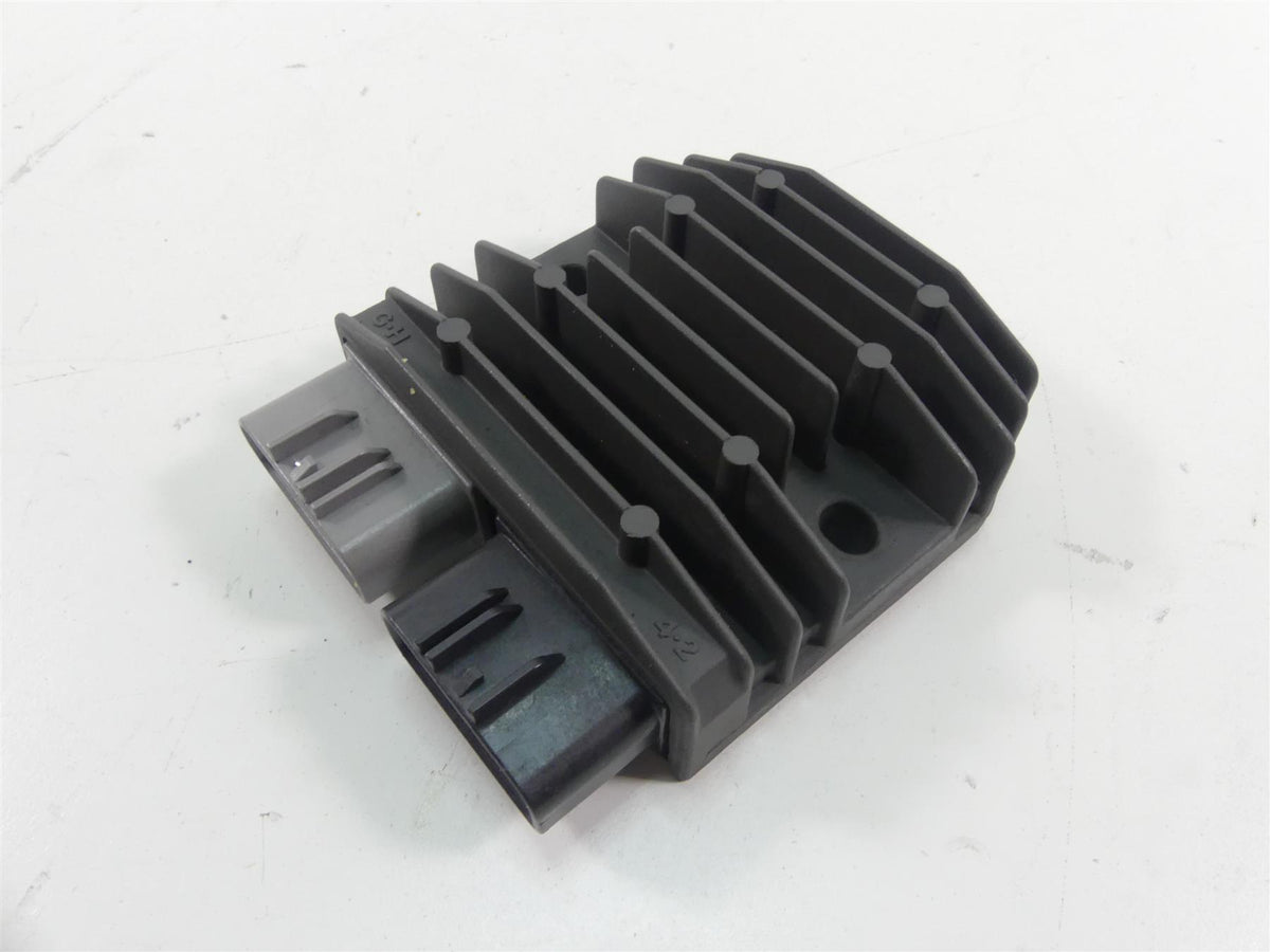 2022 Indian FTR1200 S Rectifier Voltage Regulator SH775BA 4012941 {{ shop.shopifyCountryName }} - Mototech271