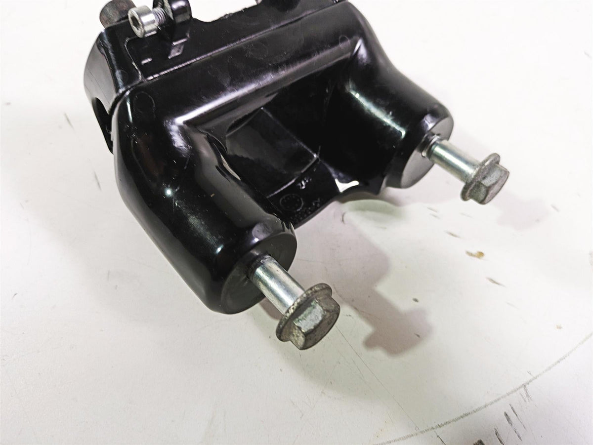 2013 Harley VRSCDX Night Rod Sp Handlebar Riser Holder Set 55989-04 56284-06 {{ shop.shopifyCountryName }} - Mototech271