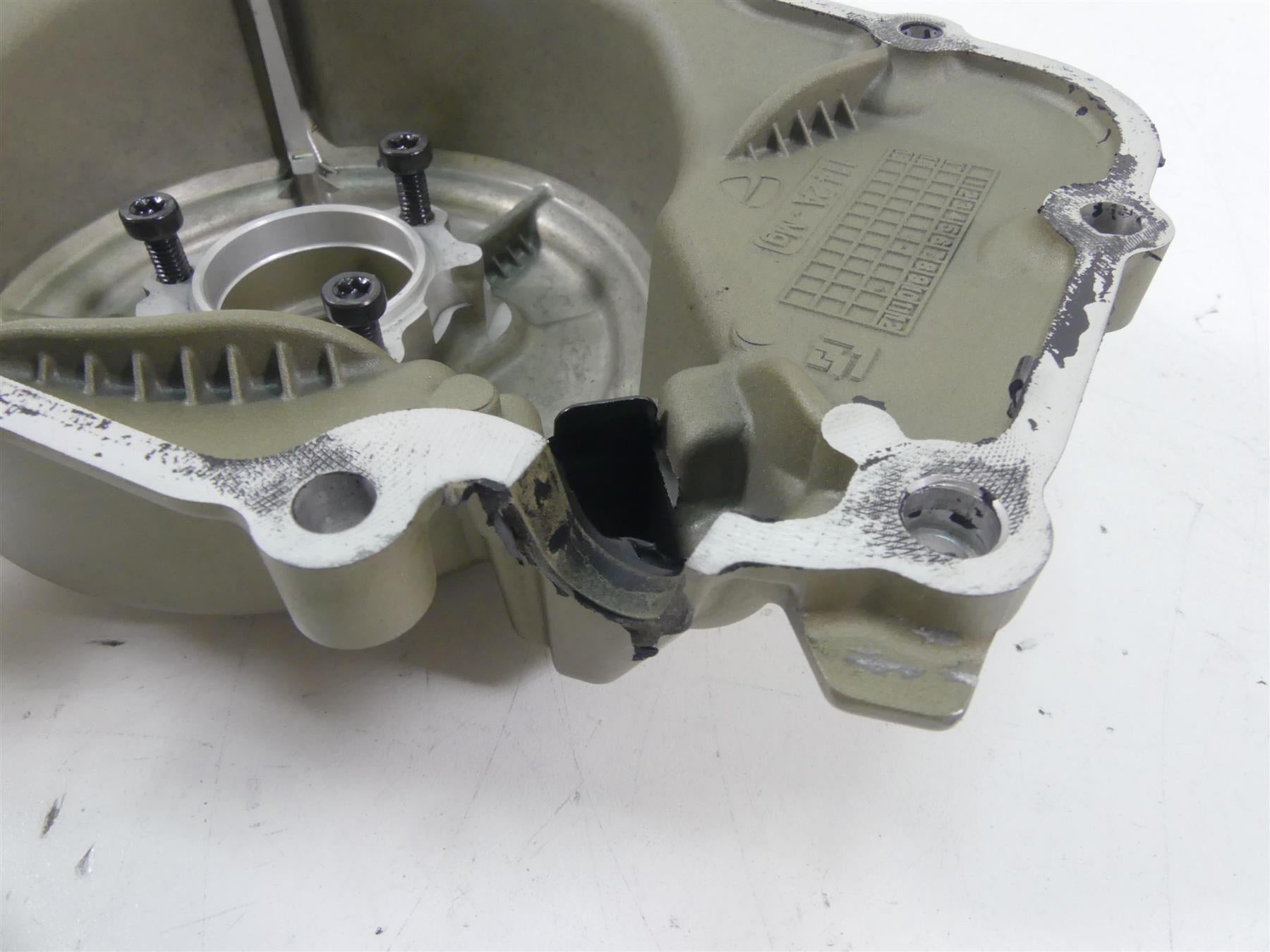 2018 Ducati Panigale 1100 V4 S Stator Alternator Engine Cover 24211142AH {{ shop.shopifyCountryName }} - Mototech271