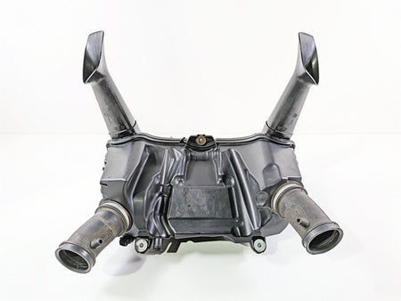 2015 BMW R1200GS K50 Air Box Cleaner Breather Filter & All Tubes 13717726792 {{ shop.shopifyCountryName }} - Mototech271