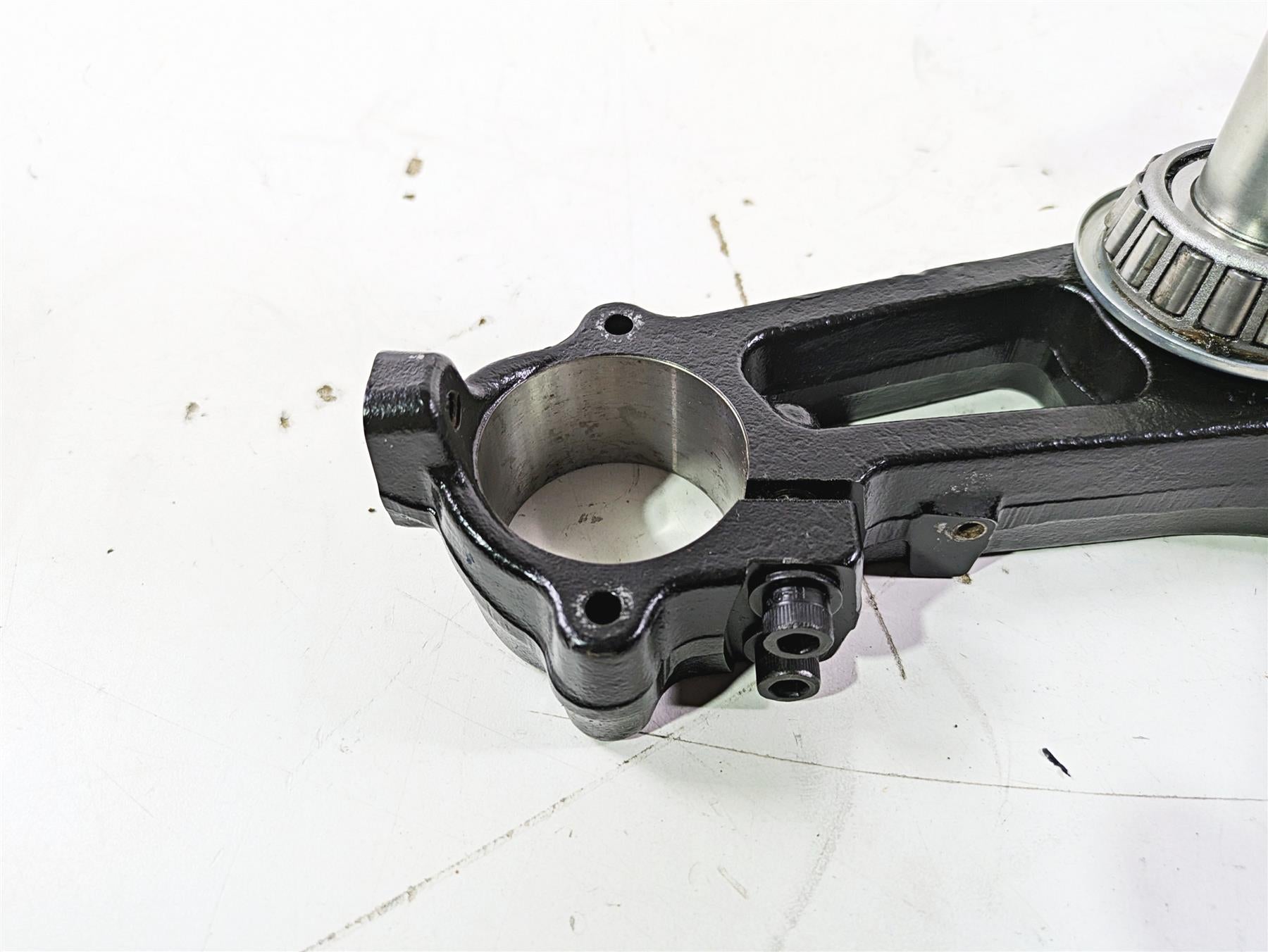 2016 Harley Touring FLTRX Road Glide Triple Tree Riser Lower Tubes Set 45900091A {{ shop.shopifyCountryName }} - Mototech271