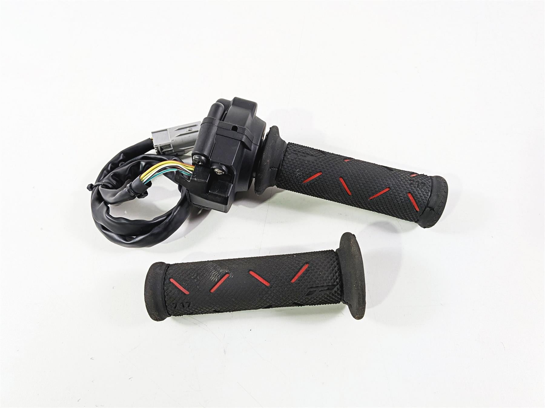 2023 Ducati Streetfighter V4 Ride Fly By Wire Throttle Grip E-Throttle 66020102B-Mototech271