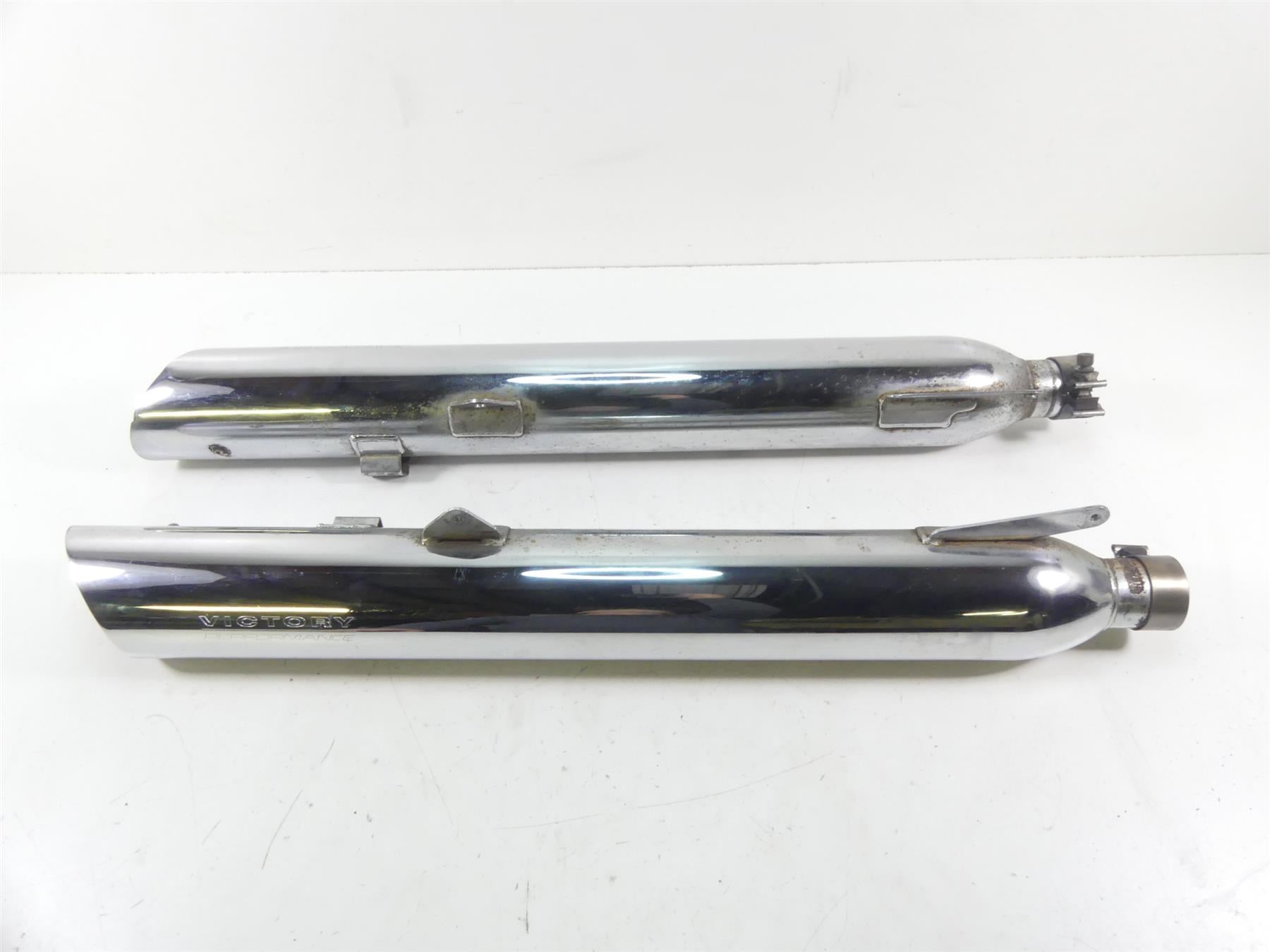2009 Victory Vision Tour Performance Exhaust Pipe Muffler Set 8840-L 8840-R | Mototech271