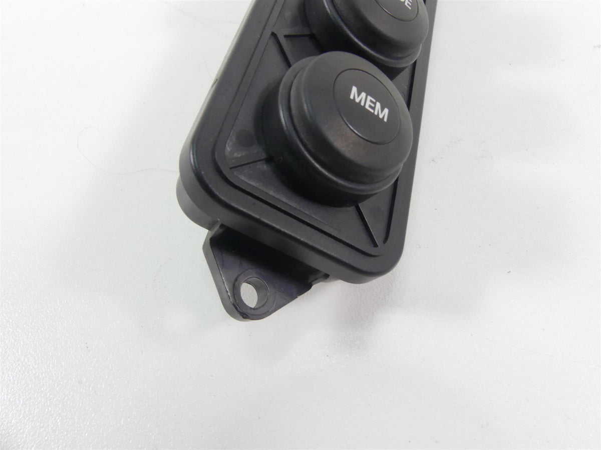 2014 BMW K1600 GTL K48 Audio Source Mode Memory Control Buttons 65147727885 {{ shop.shopifyCountryName }} - Mototech271