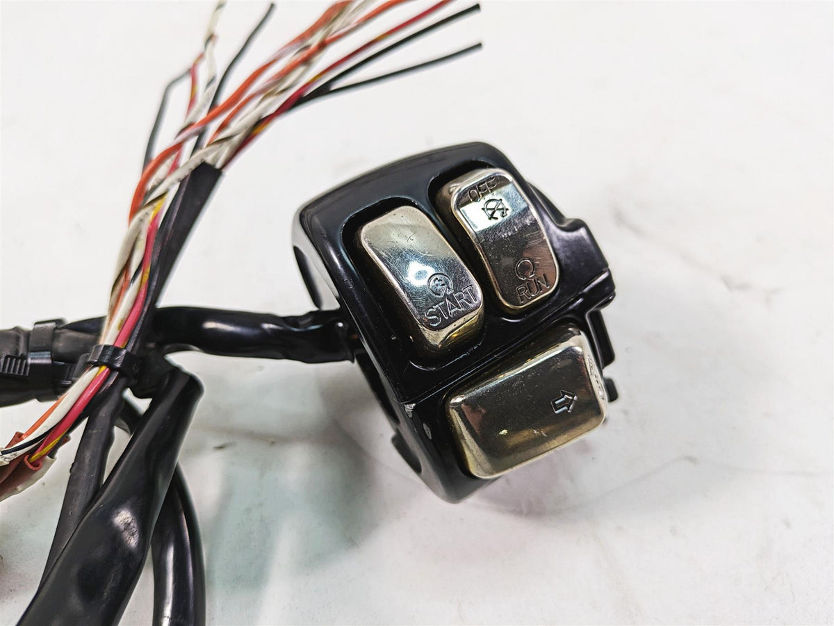 2009 Harley FXDC Dyna Super Glide Custom Right Hand Control Switch Read 71684-06 {{ shop.shopifyCountryName }} - Mototech271
